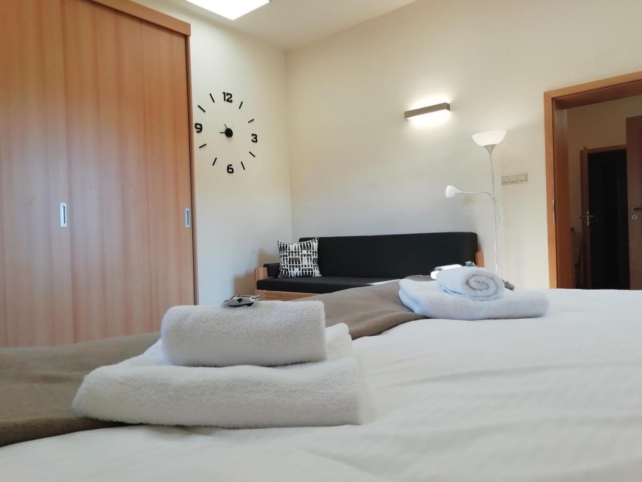 Penzion Adela Rožnov pod Radhoštěm Zewnętrze zdjęcie